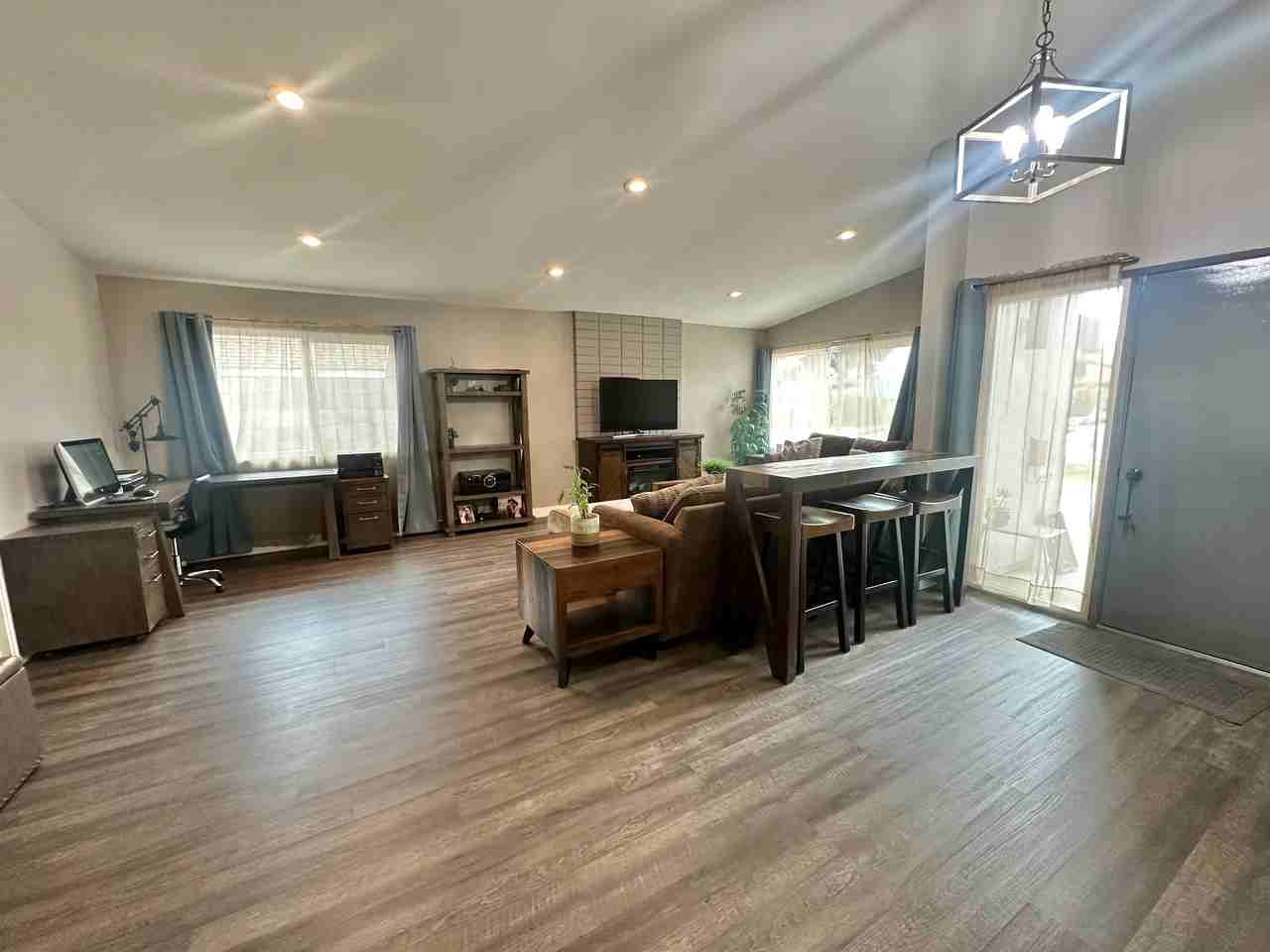 1577 Skylark Way - Photo 2 of 16