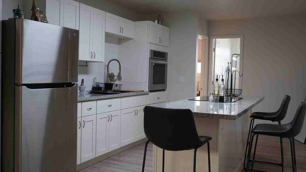 1371 Lower Main - Photo 4 of 13