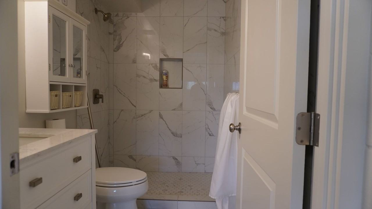 1371 Lower Main - Photo 6 of 13