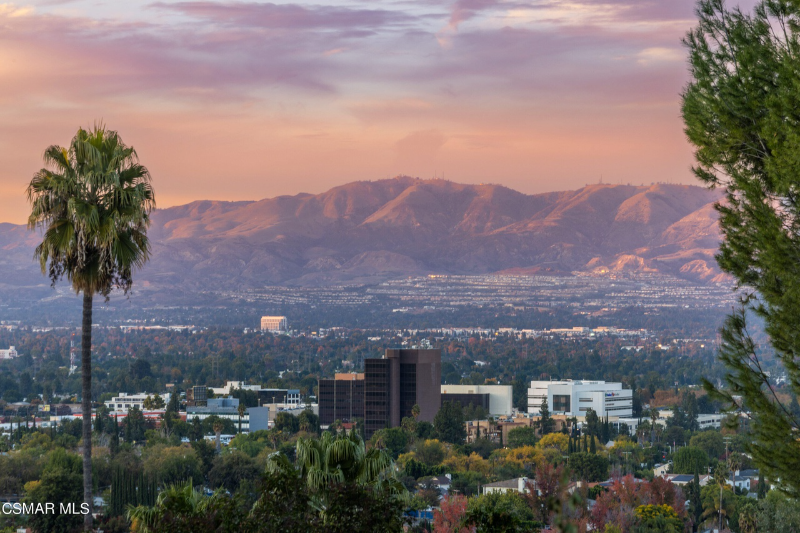 4624 Gable Dr - Photo 4 of 9