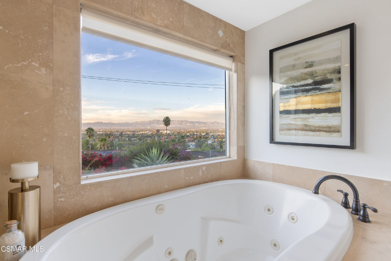 4624 Gable Dr - Photo 5 of 9