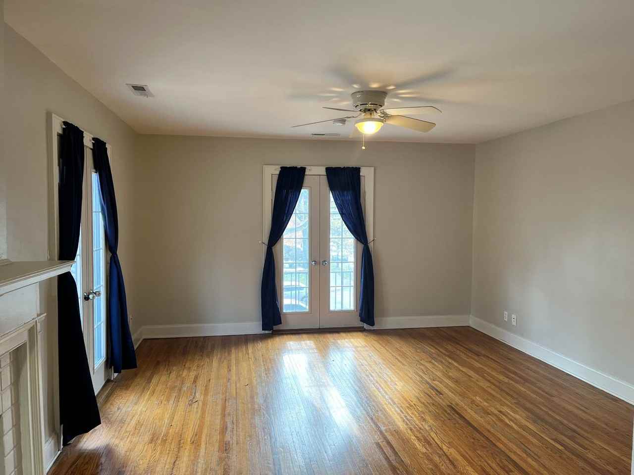 2352 1/2 E Main St - Photo 2 of 13