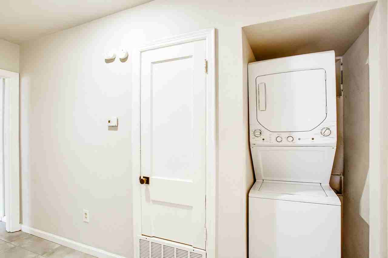 2821 27th St - Photo 5 of 14