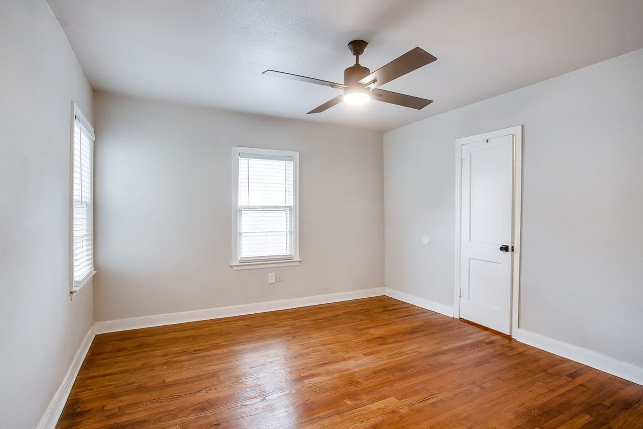 2821 27th St - Photo 6 of 14