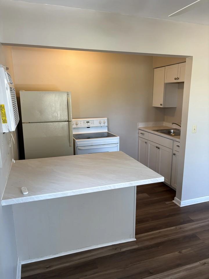 6894 S Dixie Hwy #1 - Photo 2 of 5