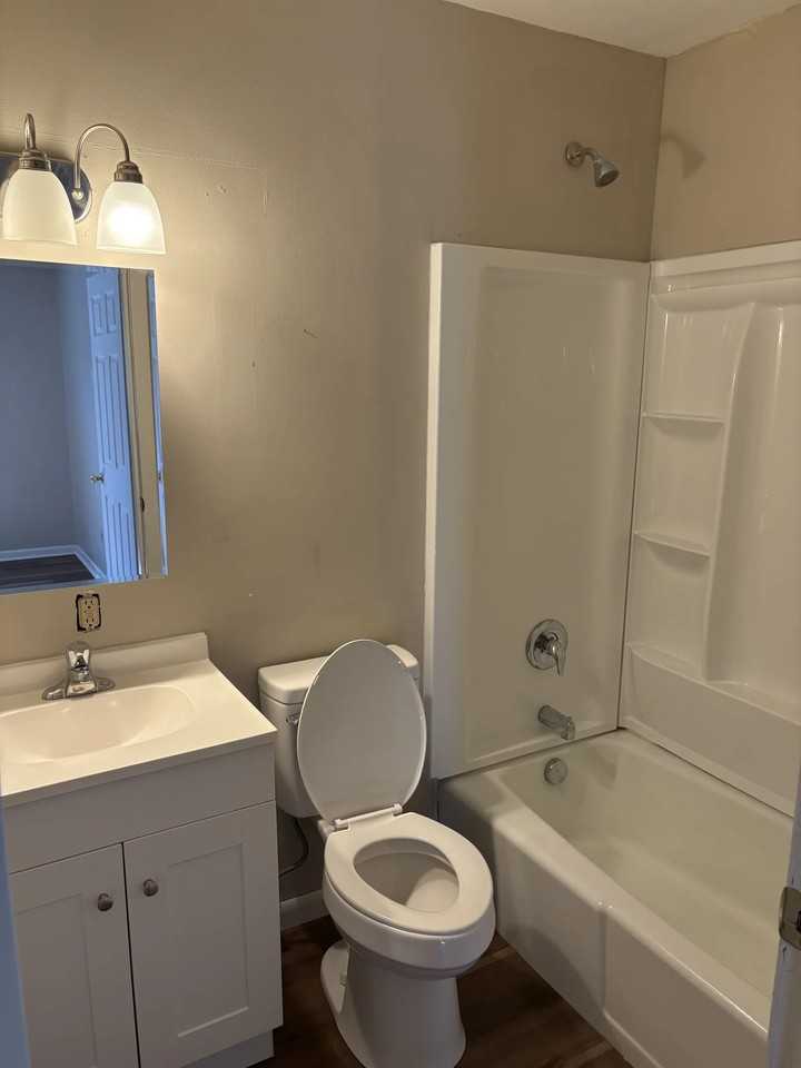 6894 S Dixie Hwy #1 - Photo 3 of 5