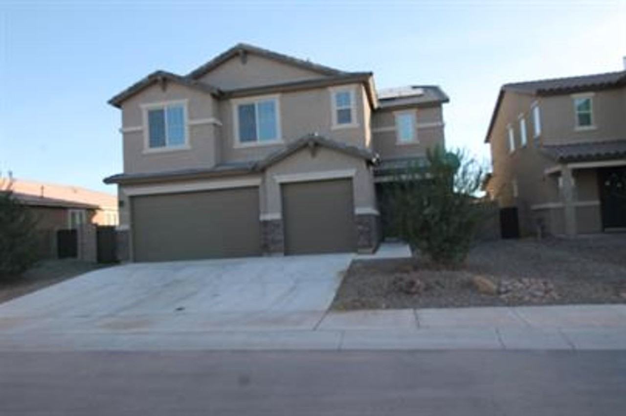 10947 W Renwick Dr - Photo 2 of 50