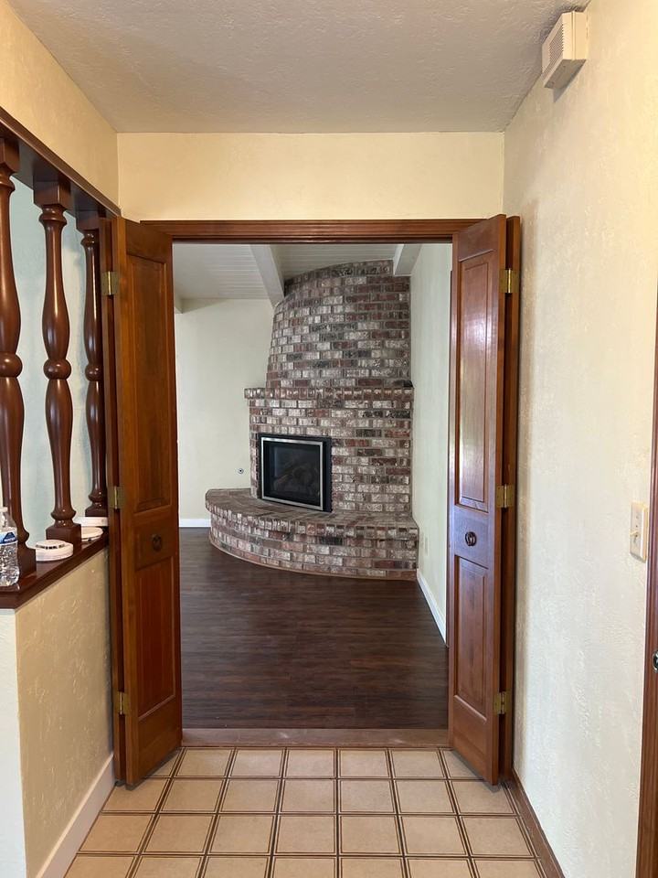 4437 Rutgers Way - Photo 5 of 30