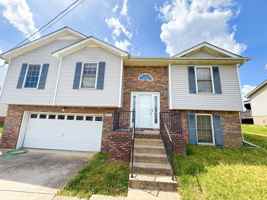 featured image of 2621 Green Briar Dr