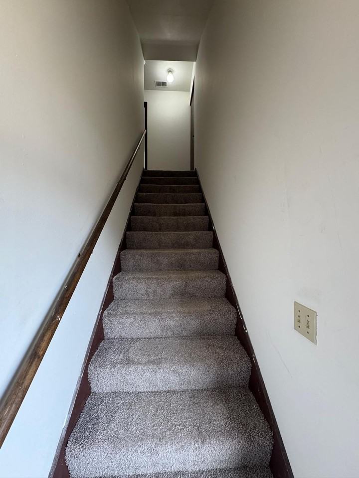Sunset Ridge Apartments - Photo 6 of 31