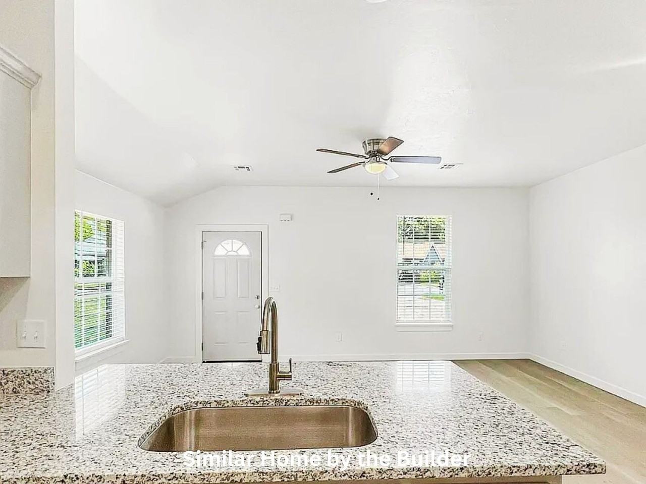 1209 Sw New York Ave #1 - Photo 7 of 17