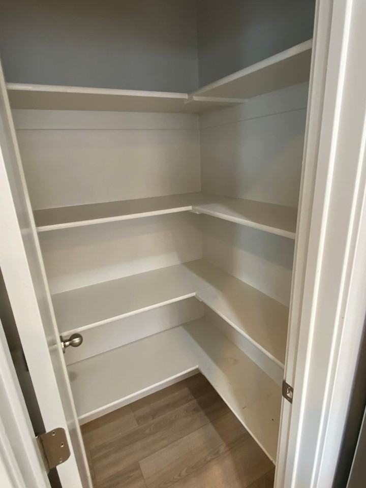 286 N 460 E - Photo 7 of 29