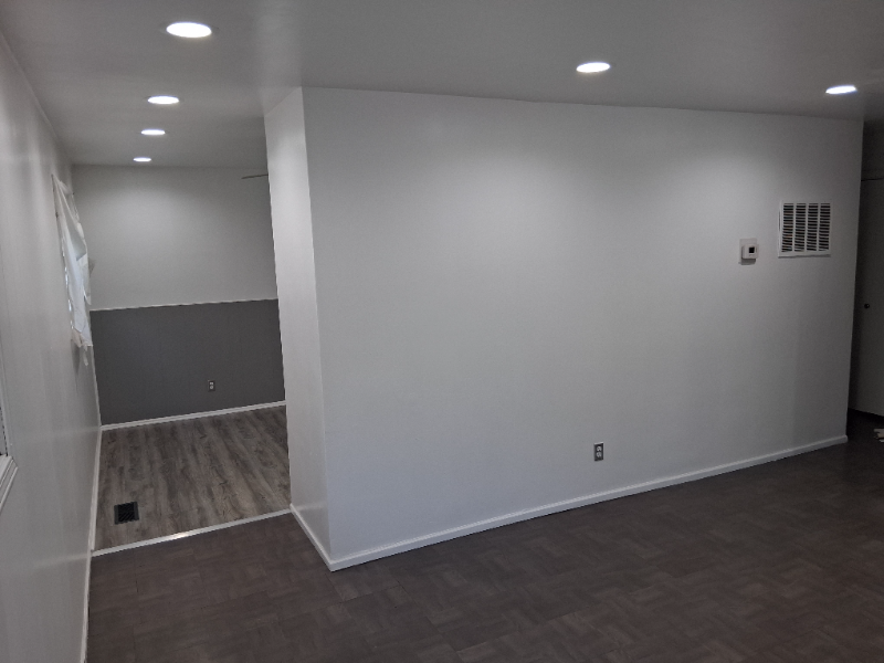 22332 Clyde Ave - Photo 5 of 10