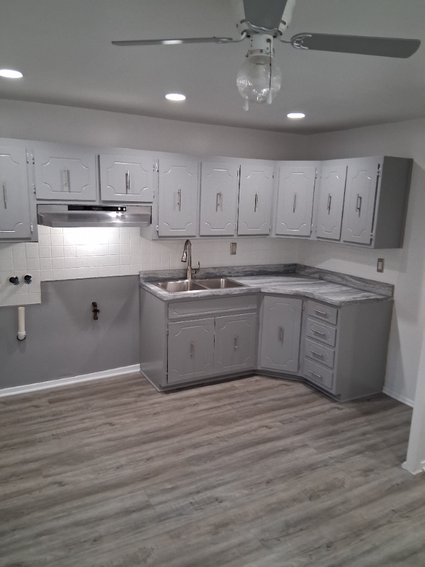 22332 Clyde Ave - Photo 7 of 10