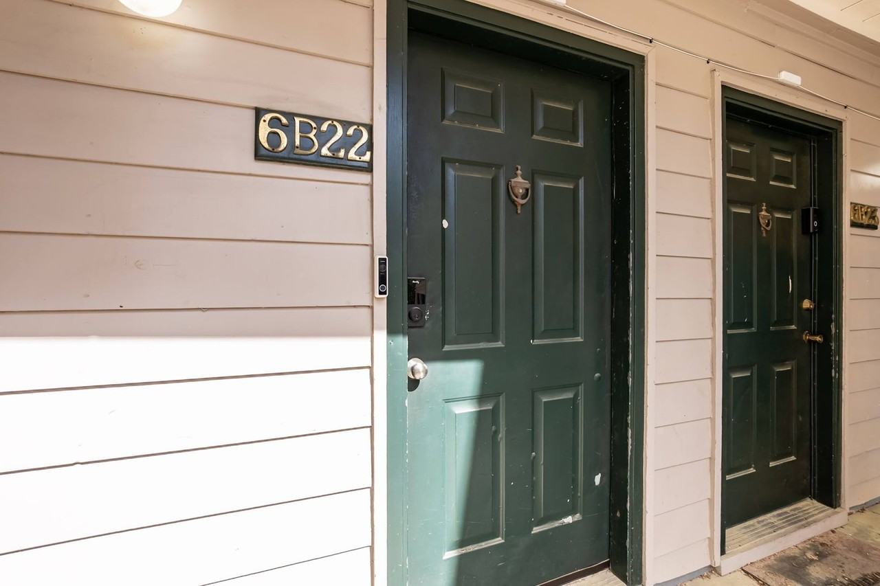 600 Audubon Lake Dr Apt 6b22 - Photo 3 of 19