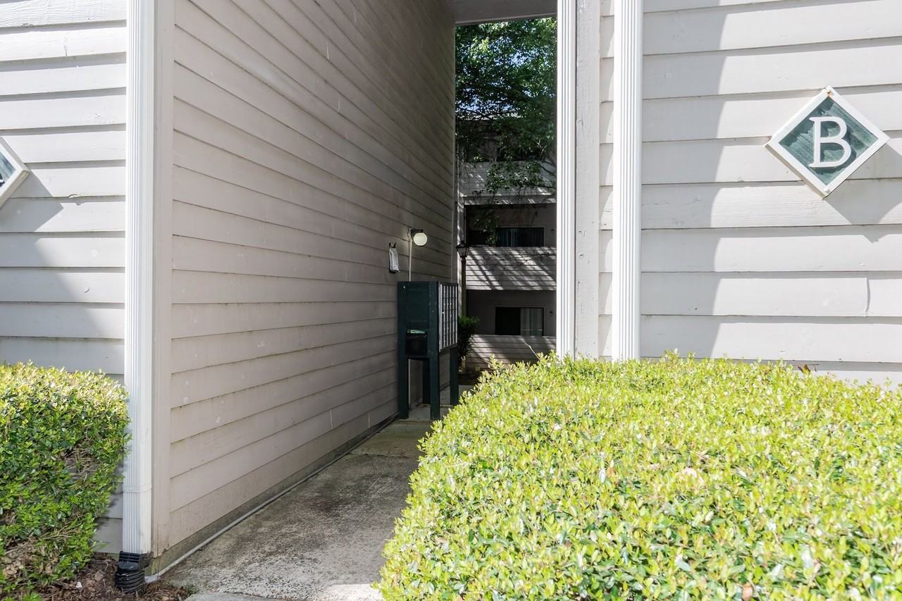 600 Audubon Lake Dr Apt 6b22 - Photo 4 of 19