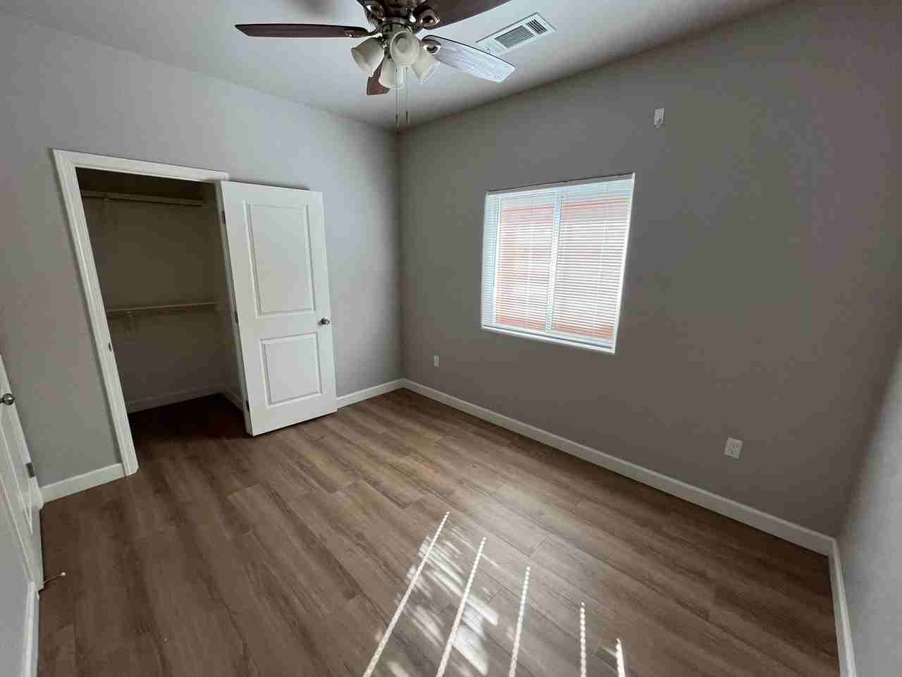 1135 W Baker Ave #B - Photo 6 of 9