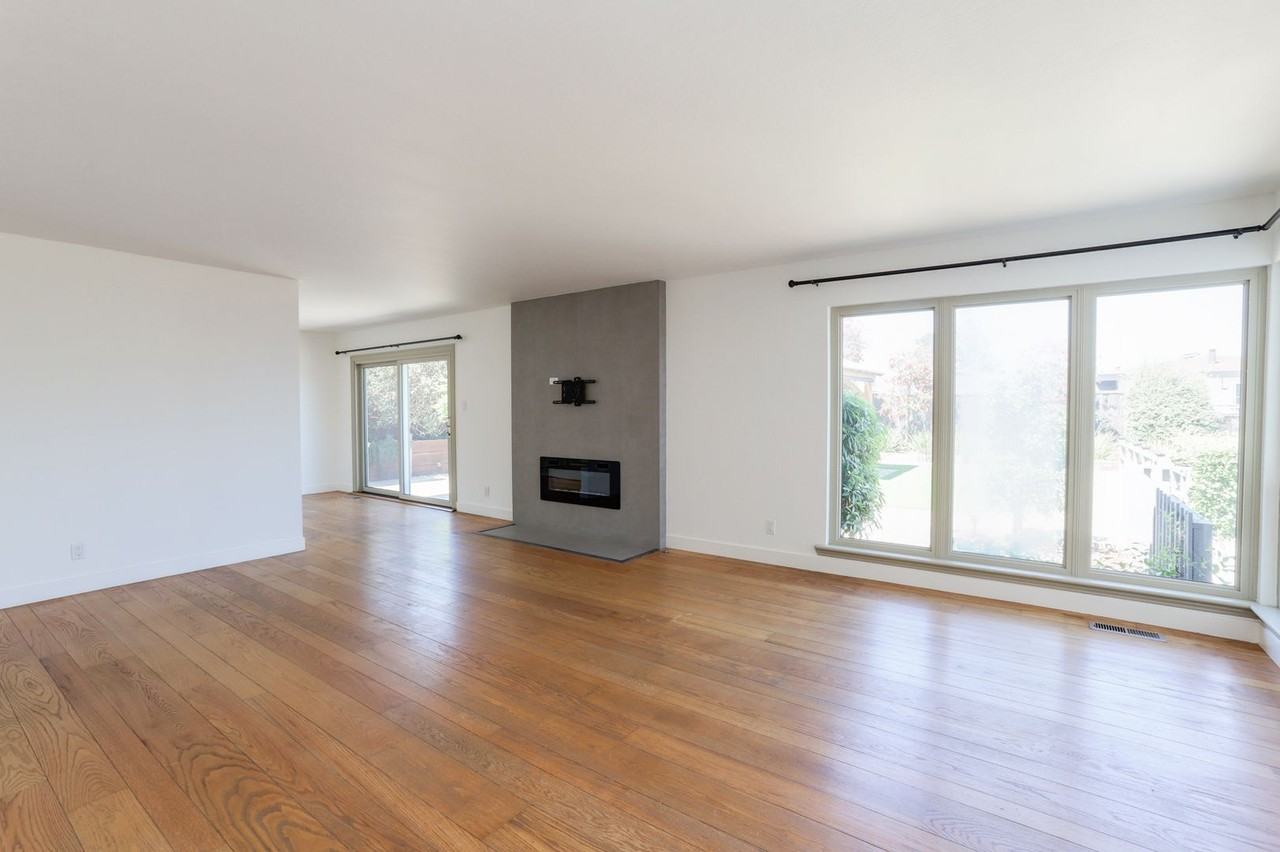 1260 Encina Dr - Photo 6 of 49