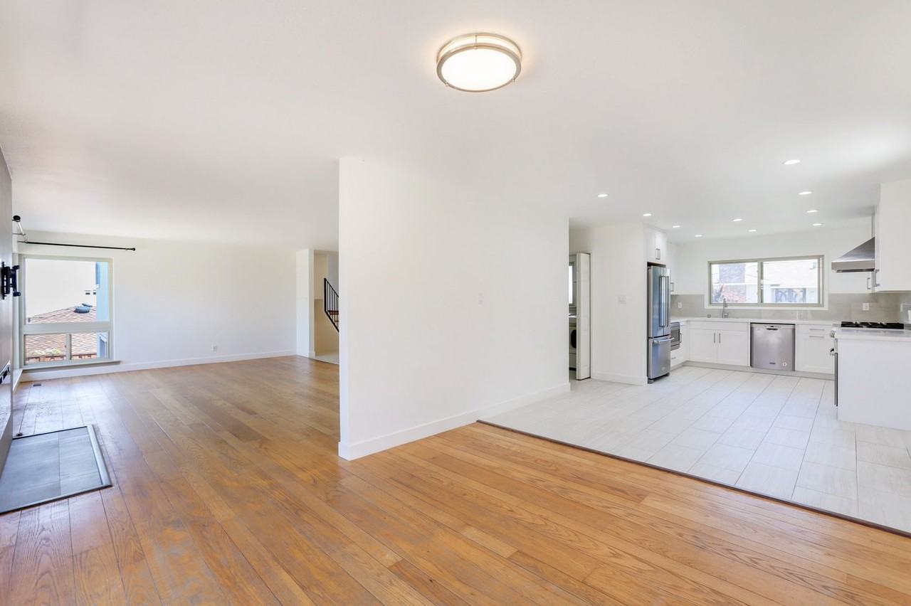 1260 Encina Dr - Photo 7 of 49