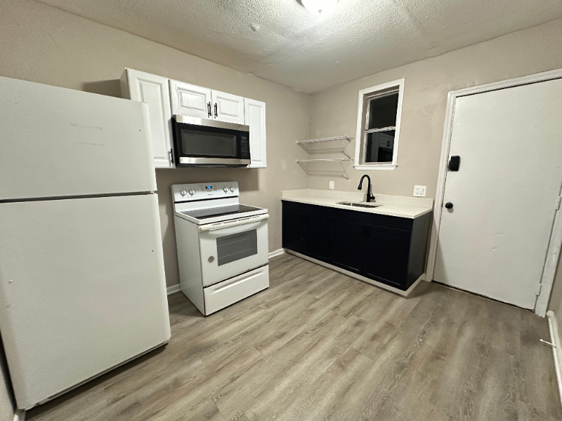 4219 Springfield Blvd #1 - Photo 2 of 12