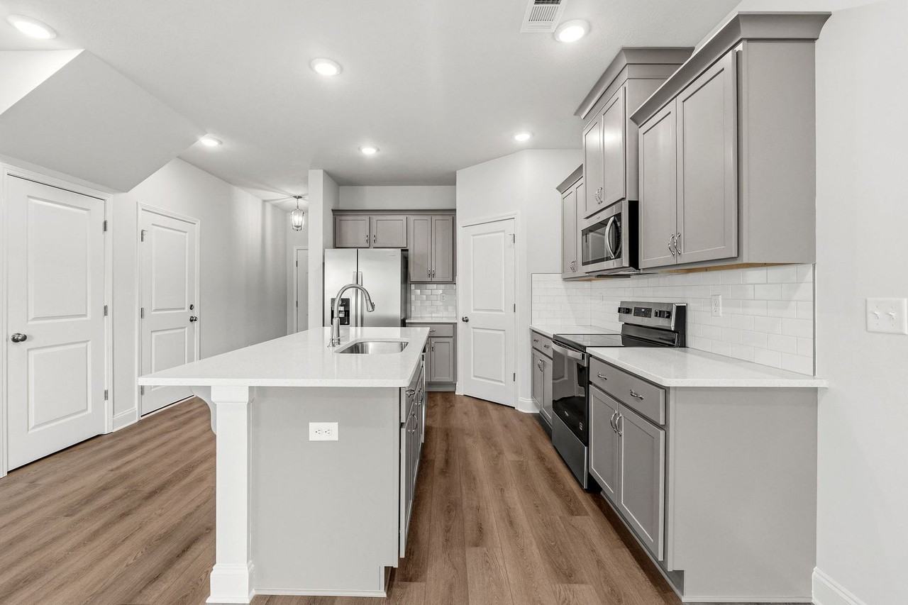 1212 Vail Dr - Photo 7 of 25