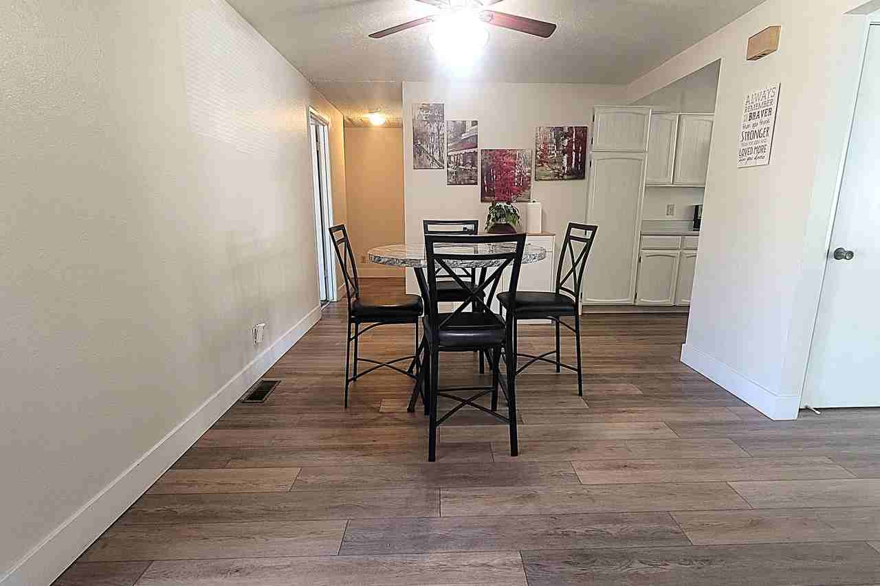 4295 Spring Dr - Photo 7 of 20