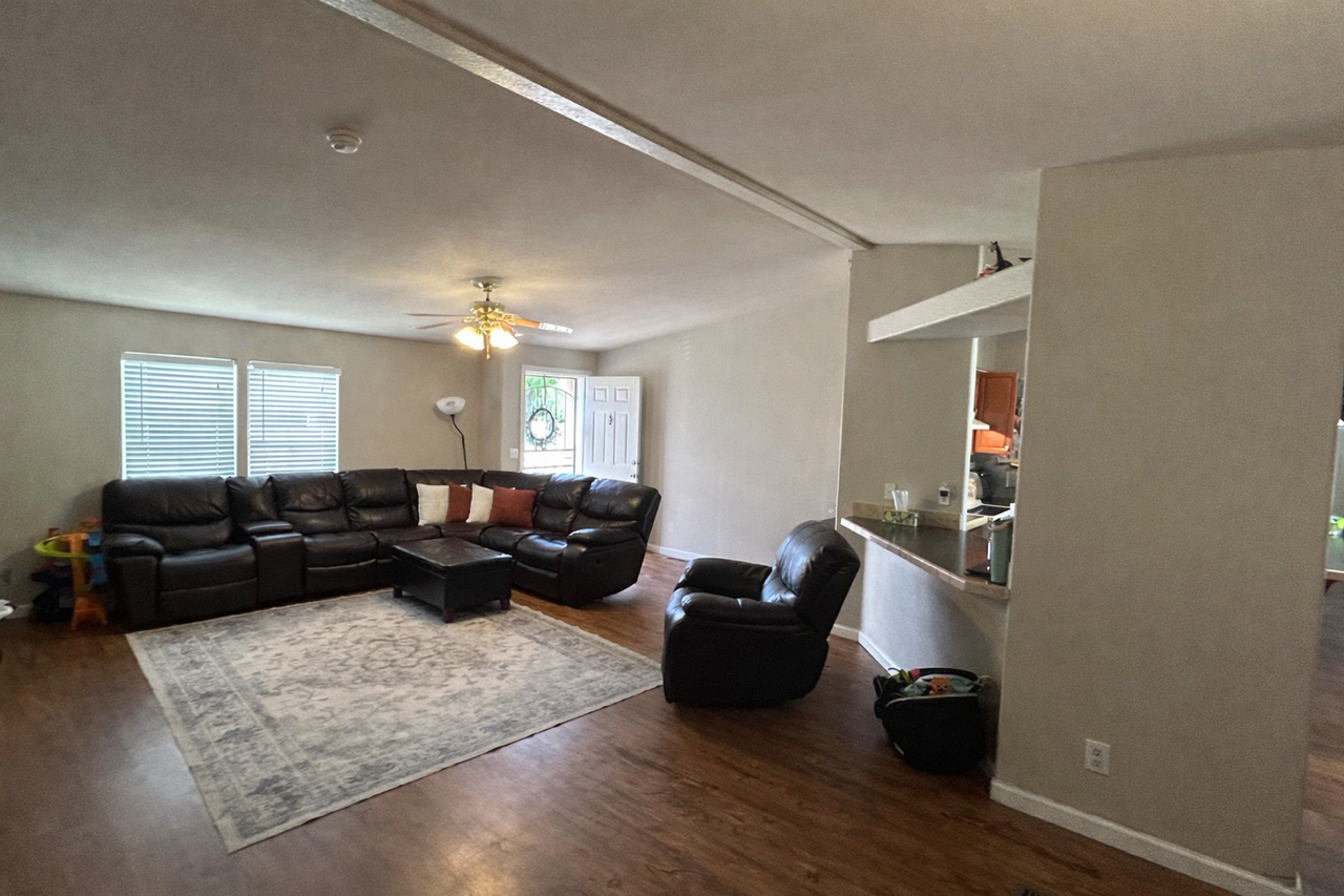 2050 S Stonegate Cir - Photo 4 of 22