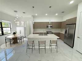 featured image of 17410 Sw 46th St