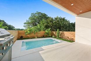 1321 Ne 13th Ave - Photo 1 of 1