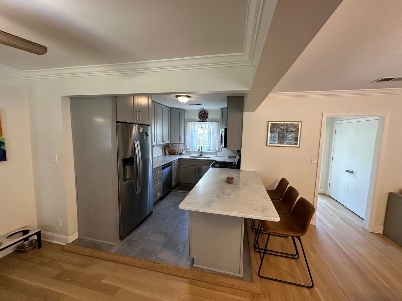 1221 W Perkins Rd - Photo 2 of 22