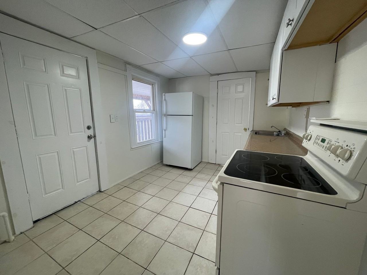 456 Fenn St #1 - Photo 7 of 9