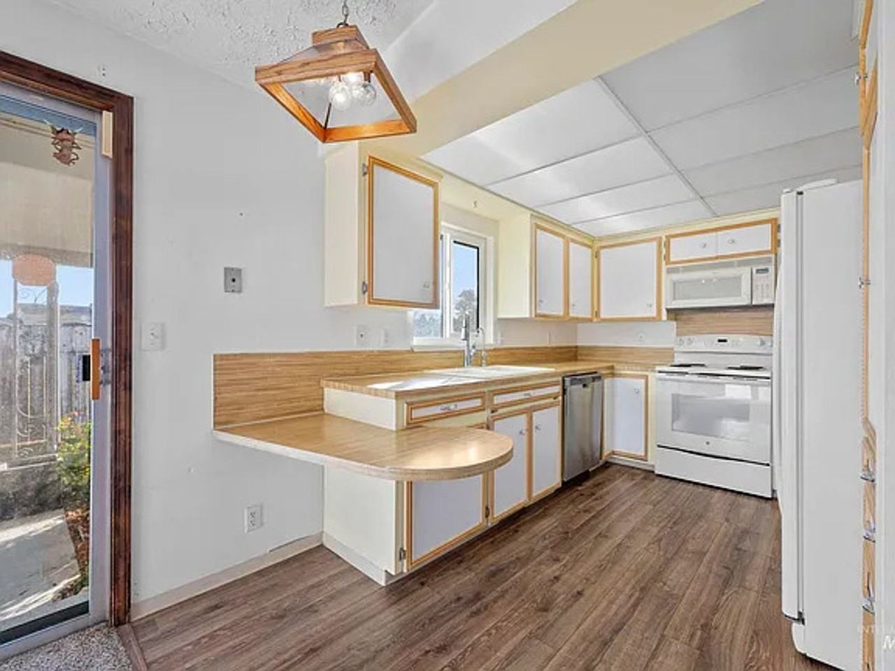 80 S Heather Dr - Photo 3 of 19