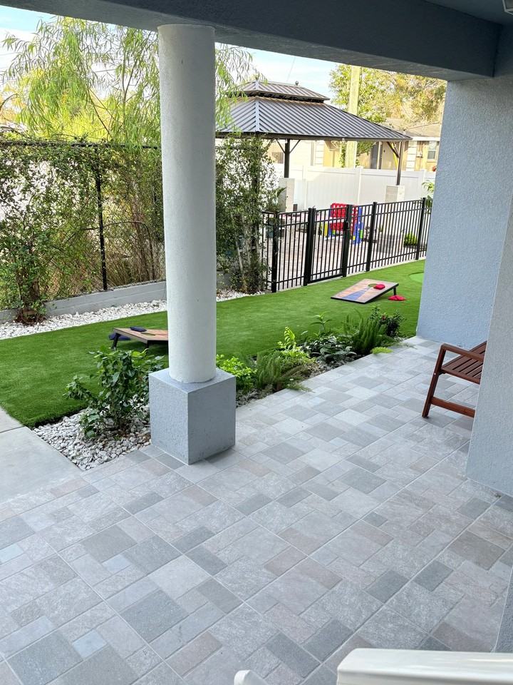 1801 W Sligh Ave #2101 - Photo 2 of 8