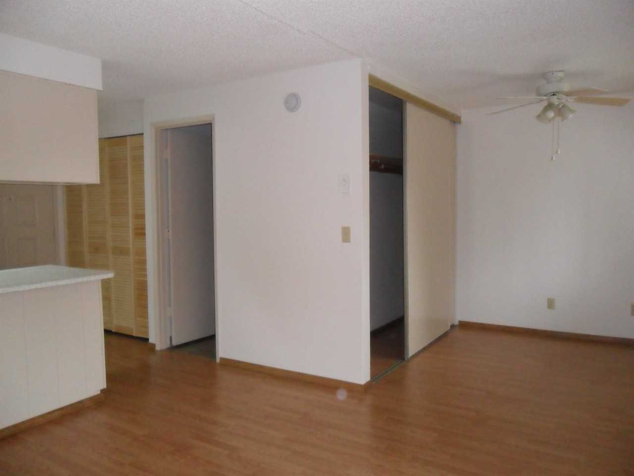 3303 Ratcliff Ln Se #3303 - Photo 4 of 11