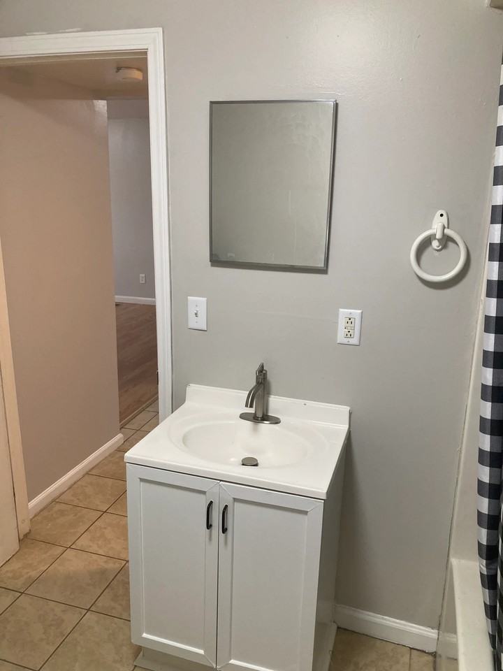 2736 4th Ave #2 - Photo 3 of 15