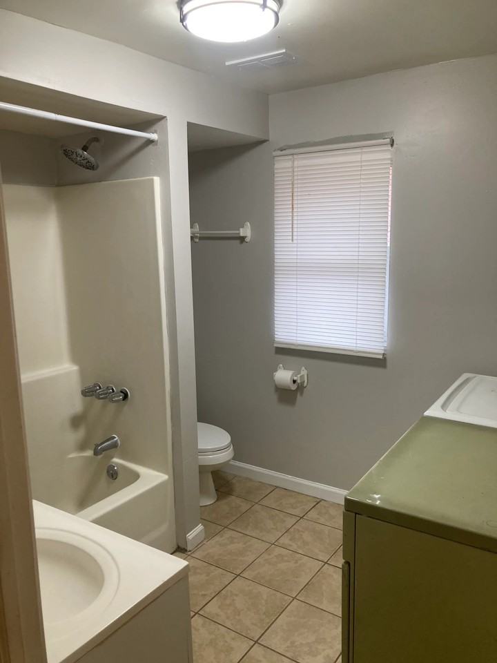 2736 4th Ave #2 - Photo 5 of 15