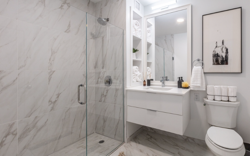 2357 N Lincoln Ave - Photo 6 of 9