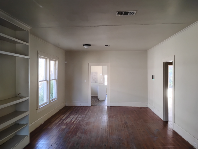 328 Prospect St - Photo 4 of 4