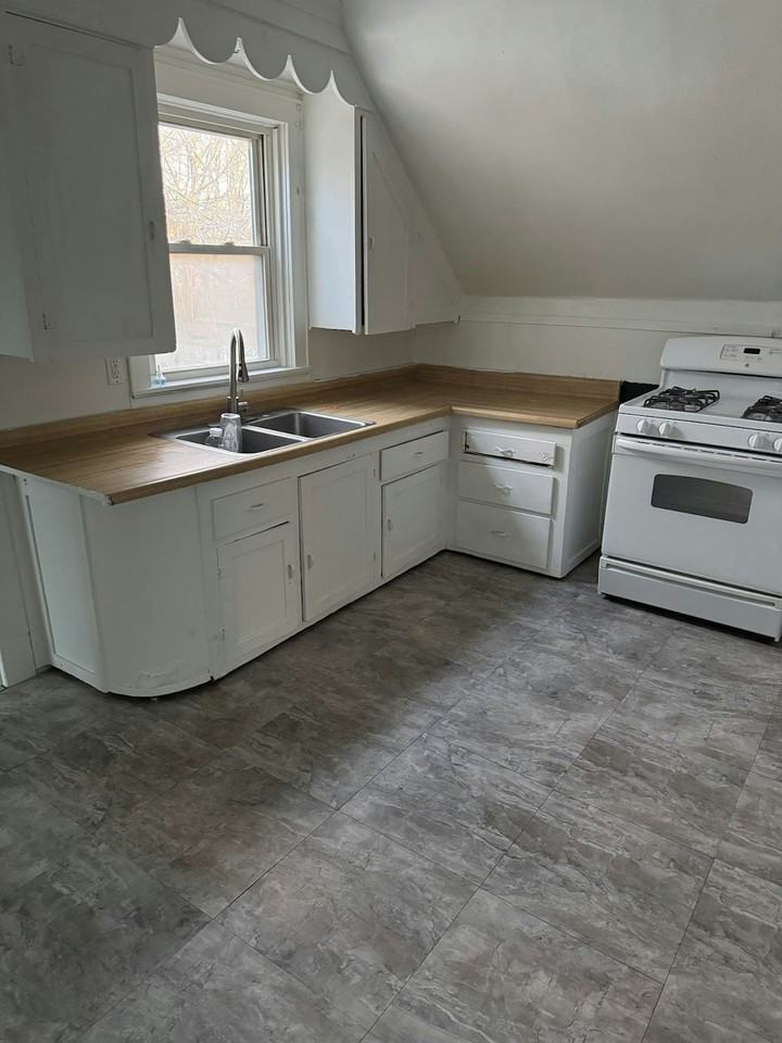 651 East 25th Street, Unit 2 - Photo 7 of 20