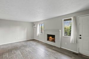 featured image of 5125 N Lidgerwood St