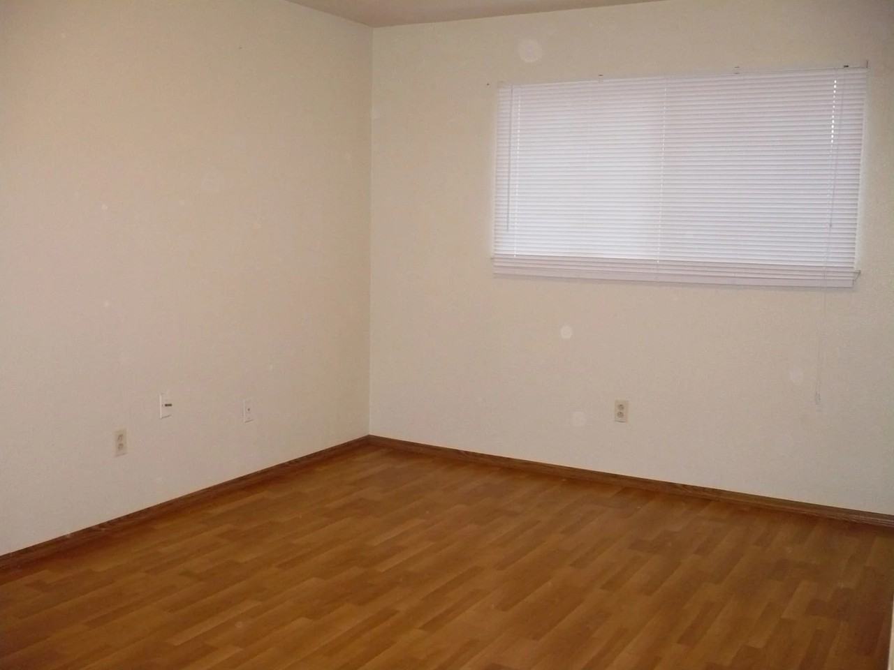 222 Louisiana St #1 - Photo 4 of 4