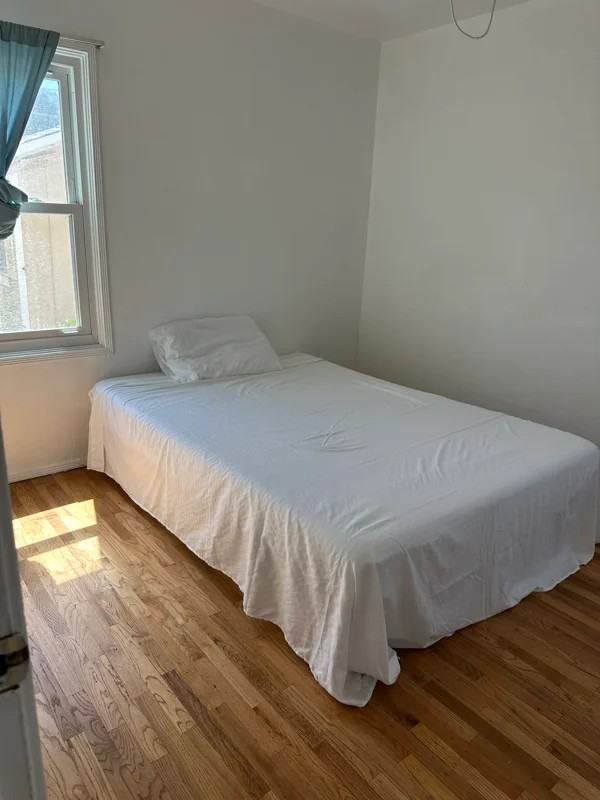 527W W Washington Ave - Photo 3 of 9