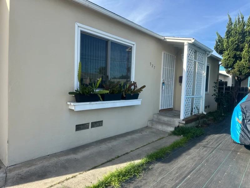 527W W Washington Ave - Photo 5 of 9