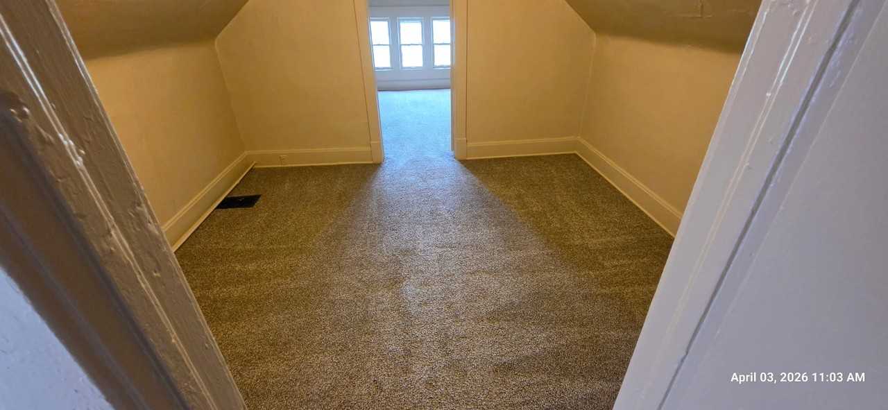 5820 E 15th Ter - Photo 7 of 8