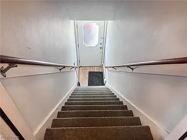 7120 Glendale Ave - Photo 3 of 10