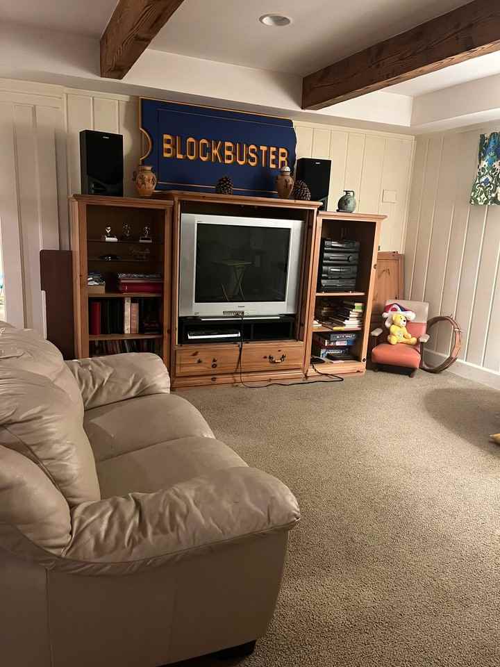 3020 Nw 60th St - Photo 5 of 6