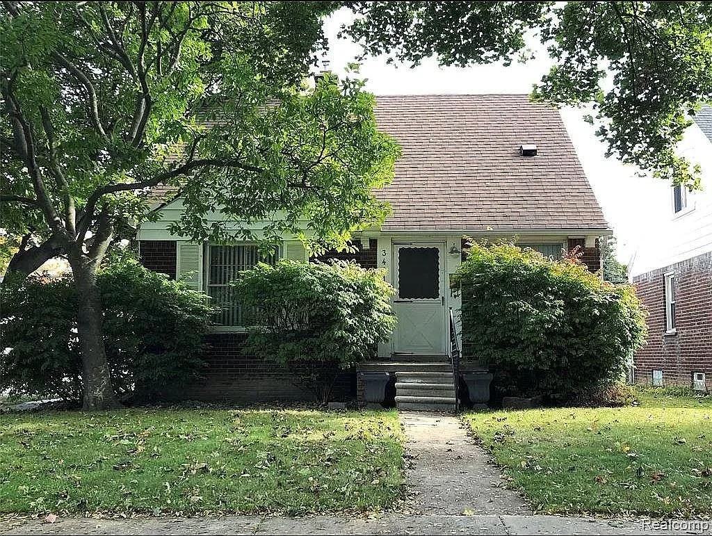 3401 Smith St - Photo 3 of 5