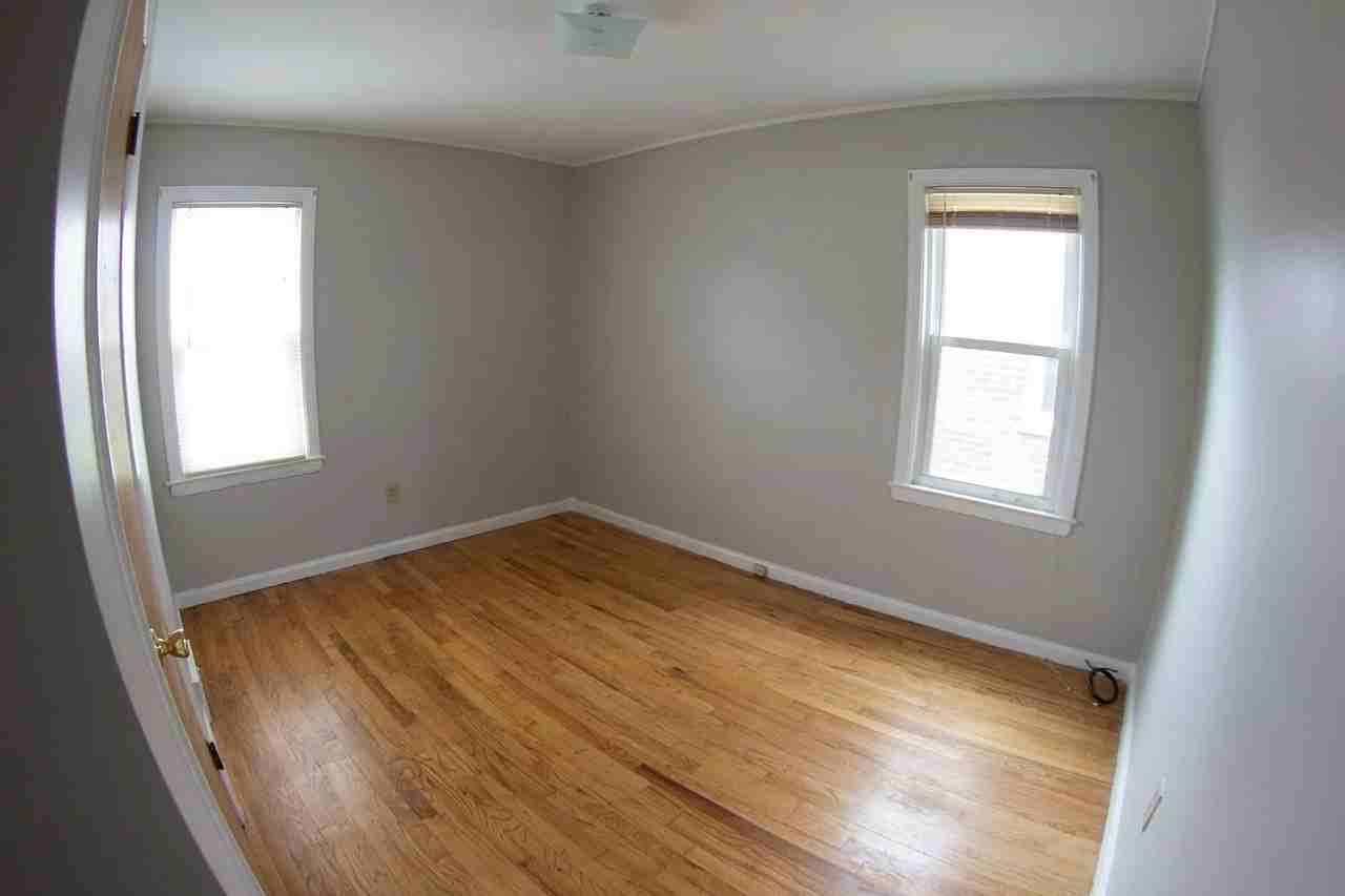 3401 Smith St - Photo 4 of 5