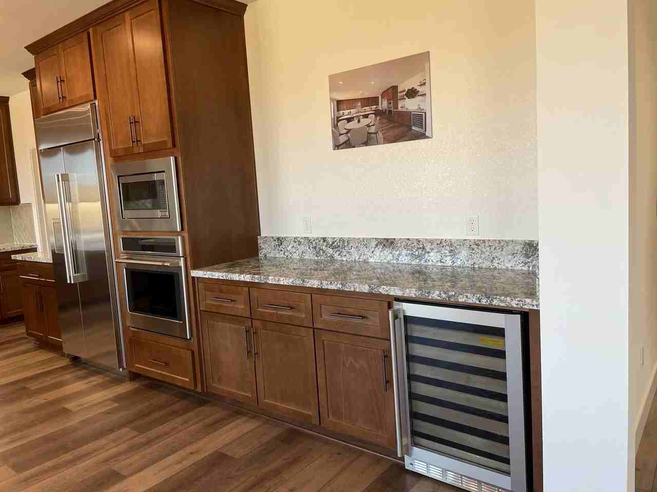 6416 Callaway Dr - Photo 4 of 20