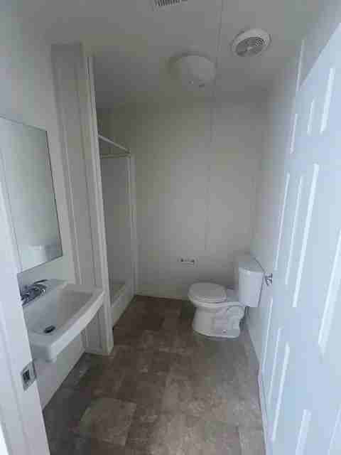 1187 Snug Harbor Rd - Photo 6 of 15